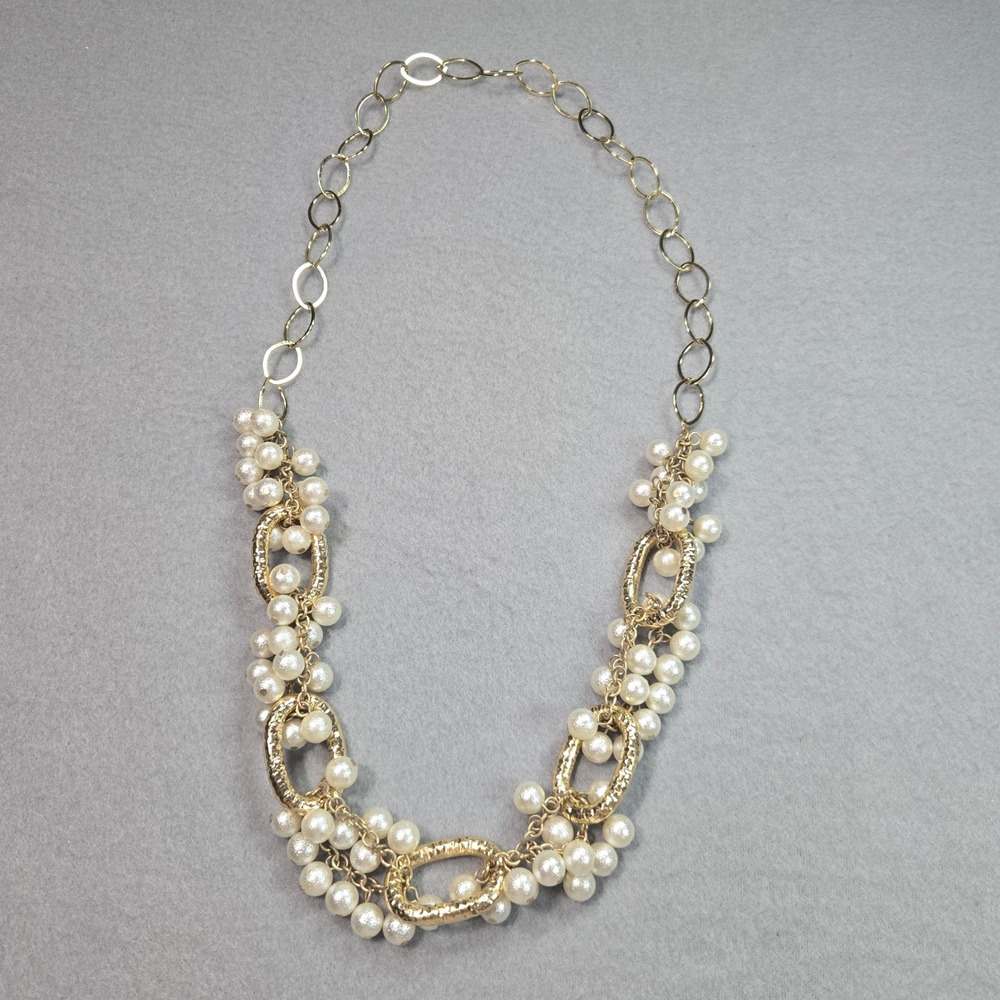 Plunder Statement Necklace Womens OS Gold Faux Pearl Cluster Texturedโ Link